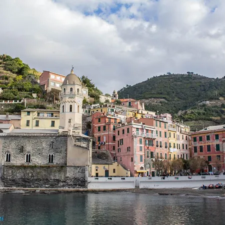 La Luna 3* サルツァーナ