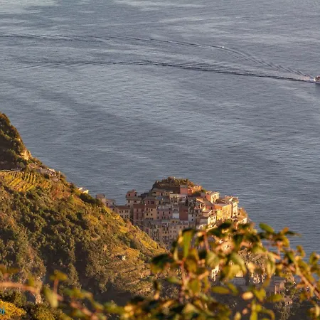 La Luna ホテル サルツァーナ